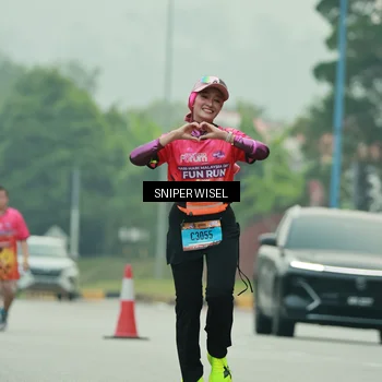Runner Photo 7049066