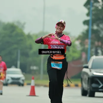 Runner Photo 7049074