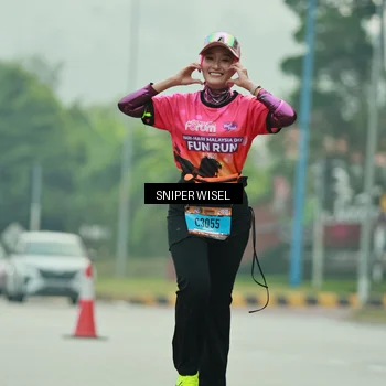Runner Photo 7049090