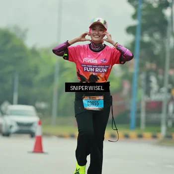 Runner Photo 7049092