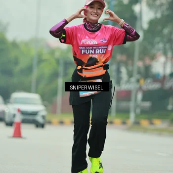 Runner Photo 7049100