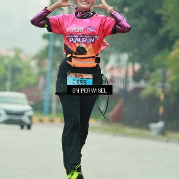 Runner Photo 7049122