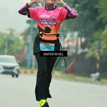 Runner Photo 7049126