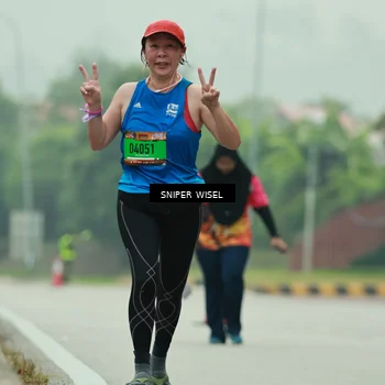 Runner Photo 7049189
