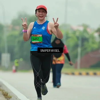 Runner Photo 7049196