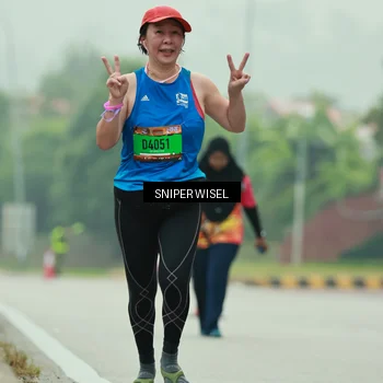 Runner Photo 7049197