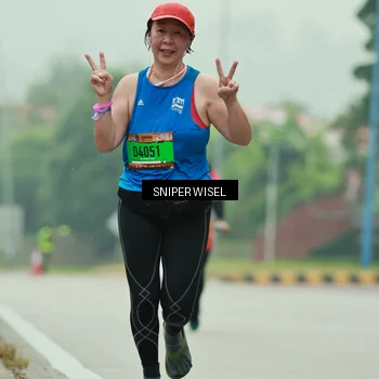 Runner Photo 7049211