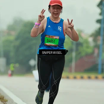 Runner Photo 7049214