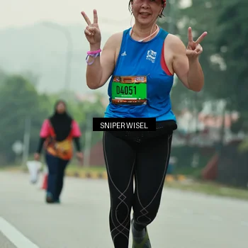 Runner Photo 7049221