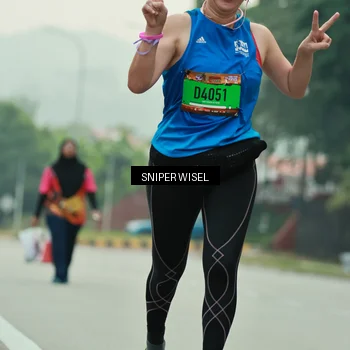 Runner Photo 7049228