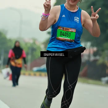 Runner Photo 7049231