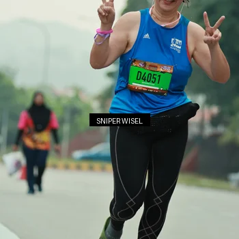 Runner Photo 7049234