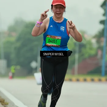 Runner Photo 7049236