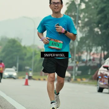 Runner Photo 7049270