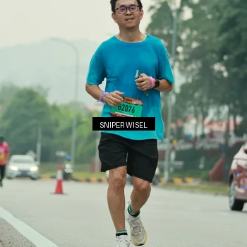 Runner Photo 7049279