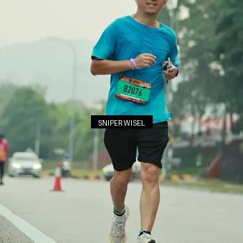 Runner Photo 7049281