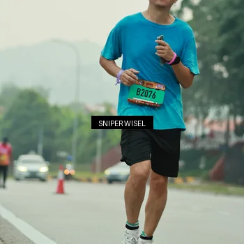 Runner Photo 7049285