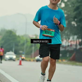 Runner Photo 7049286