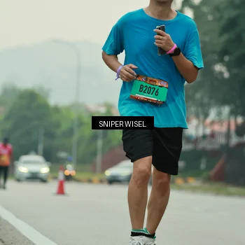 Runner Photo 7049289