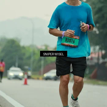 Runner Photo 7049291