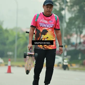 Runner Photo 7049301