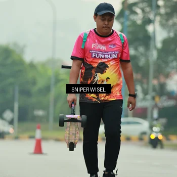 Runner Photo 7049302