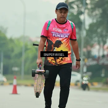 Runner Photo 7049304