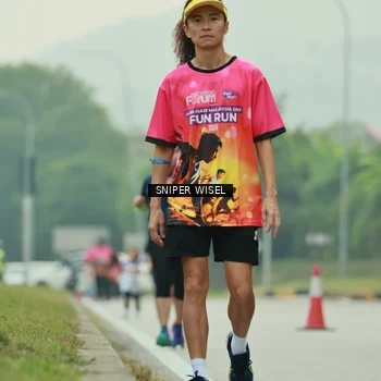 Runner Photo 7049346