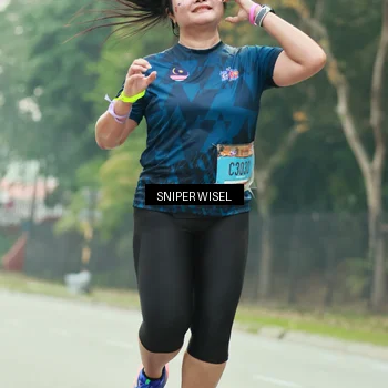Runner Photo 7049365