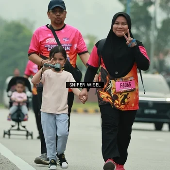 Runner Photo 7049401