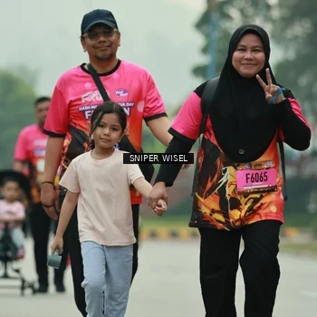 Runner Photo 7049409