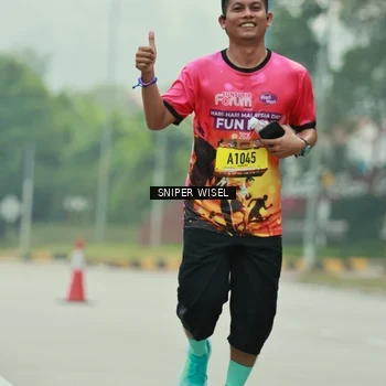 Runner Photo 7049440