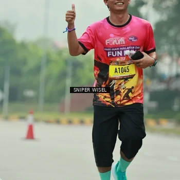 Runner Photo 7049441