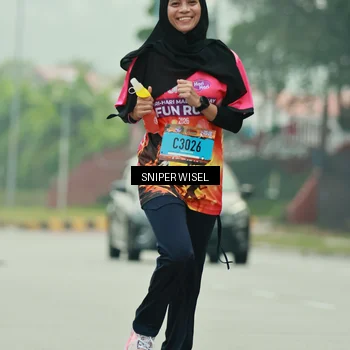 Runner Photo 7049459