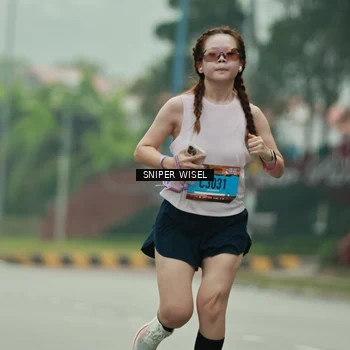 Runner Photo 7049480