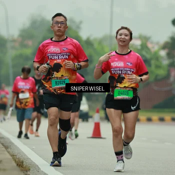 Runner Photo 7049492