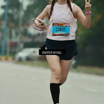 Runner Photo 7049494