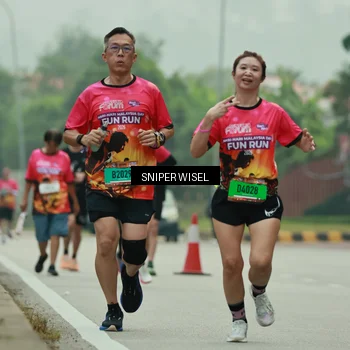 Runner Photo 7049496
