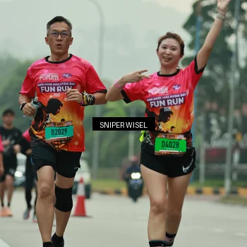 Runner Photo 7049513
