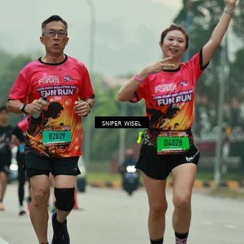 Runner Photo 7049517