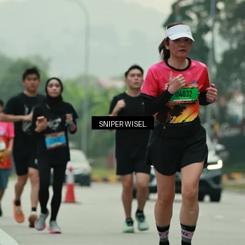 Runner Photo 7049526