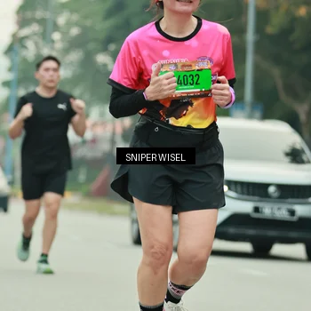 Runner Photo 7049533