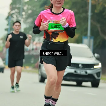 Runner Photo 7049534