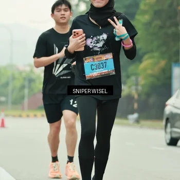 Runner Photo 7049543