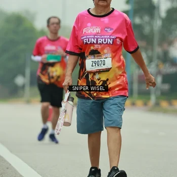 Runner Photo 7049554