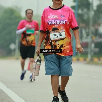Runner Photo 7049556