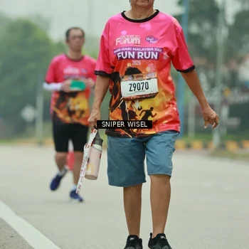 Runner Photo 7049557