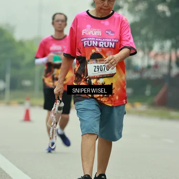 Runner Photo 7049564