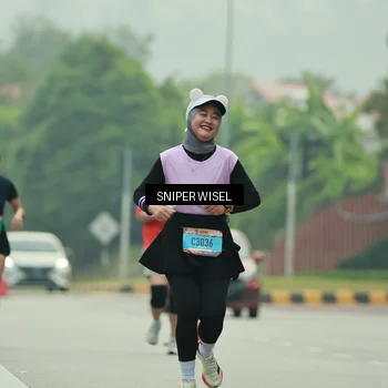 Runner Photo 7049566