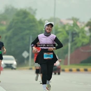 Runner Photo 7049567